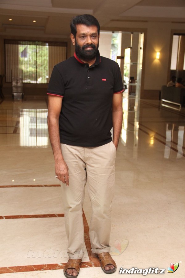 'Vai Raja Vai' Press Meet